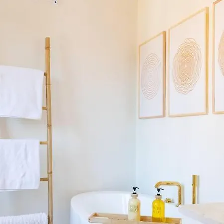 Appartement Views - Renovated 2 Bedroom Rdr325